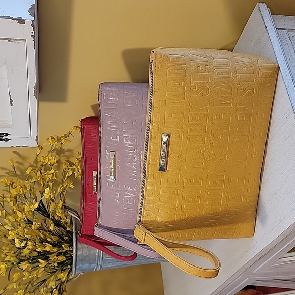 Steve Madden Monogram Clutch Purse Zip Large Wristlet Red Mauve Mustard - Picture 2 of 15